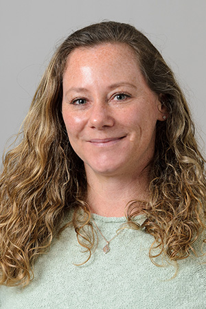 Jill Reinhard headshot