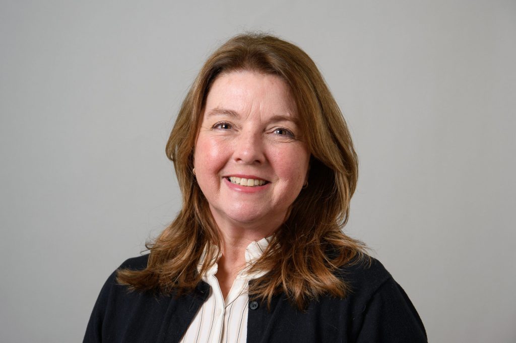 Lisa Caruso headshot